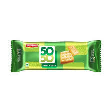 BRITANNIA 50-50 SWEET AND SALTY 72G